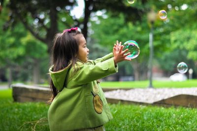 Selain Perhatikan Nutrisi Anak, Orangtua Harus Perhatikan Emosinya