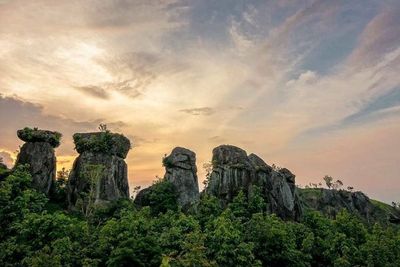 FOTO: Betoh So on, Stonehenge-nya Indonesia yang Ada di Bondowoso