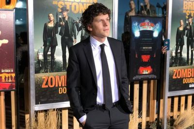 Jesse Eisenberg Sebut Deadpool Biang Tertundanya Zombieland 2