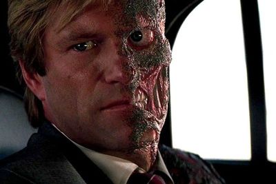 Warner Bros Siap Garap Film Solo Two Face