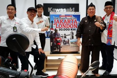 Tunggangi Kawasaki Versys, Pria Ini Touring Jakarta-London Sendirian