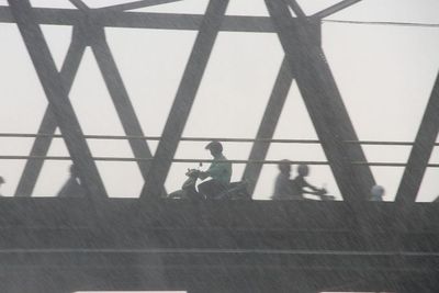 Jakarta Selatan dan Jakarta Timur Diprediksi Akan Turun Hujan