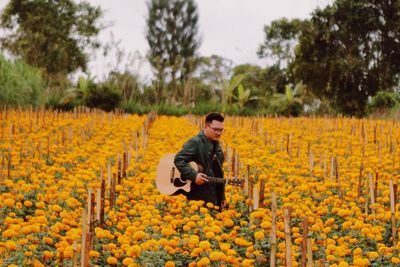 Darryl Wezy Luncurkan Video Musik Kemarau Terakhir