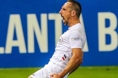 Waktu Main Gim, Ribery Terkejut Terheran-Heran, Ada Apa Ya?
