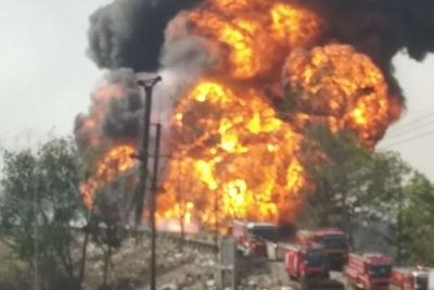 Pipa Terbakar, Pertamina Hentikan Sementara Aliran BBM Dari TBBM