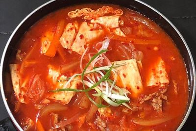Sensasi Kuliner Korea, Sup Kimchi Tahu Pedas, Begini Resepnya!