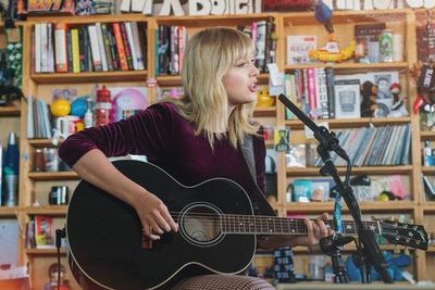 Taylor Swift Bikin Lagu untuk Film Cats