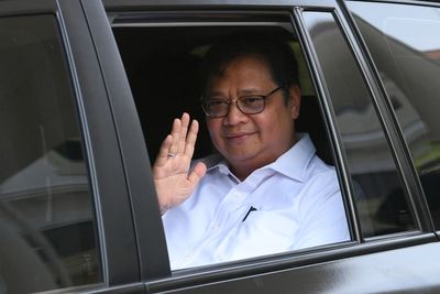 Ketika Airlangga Gelar Rapat Golkar di Kantor Kemenko...