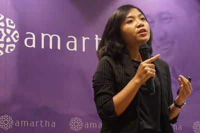 Masih Ada! Perempuan Milenial Takut Punya Smartphone