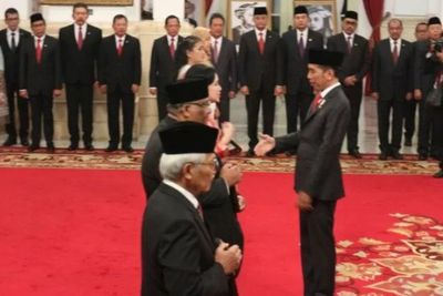 Enam Tokoh Mendapatkan Gelar Pahlawan Nasional dari Presiden Jokowi
