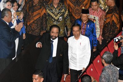 Ragam Drama di HUT Nasdem: Pelukan Jokowi hingga Insiden Mega-Paloh