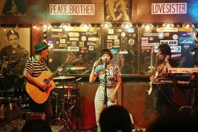 Stars and Rabbit Ditinggal Sang Gitaris, Ini Alasannya!