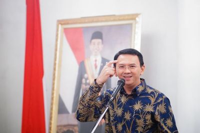 Stop Polemik Tentang Ahok, Biarkan Pemerintah Urus Negara!