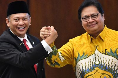 Tuding Airlangga Curang, Kubu Bamsoet Ancam Gelar Munas Tandingan