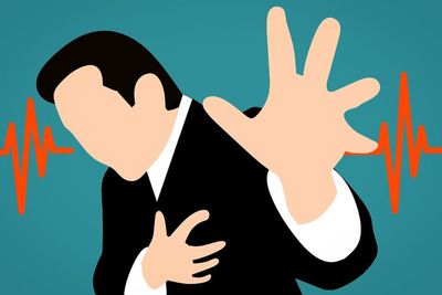 3 Tips Memberikan Pertolongan Pertama Pada Penderita Serangan Jantung