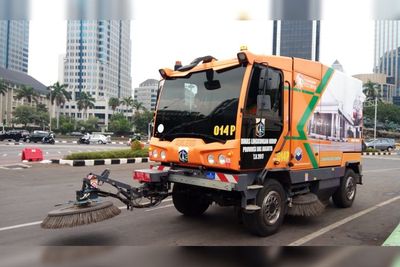 Mengenal Dulevo 6000 Mobil Penyapu Jalan Jakarta dari Italia