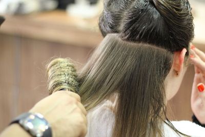 Studi: Pewarna Rambut Berisiko Meningkatkan Kanker Payudara