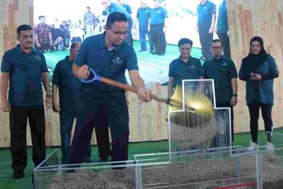 Anies Mulai Pembangunan Rumah DP 0 Rupiah di Cilangkap