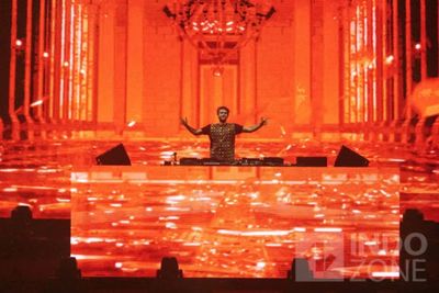 Dansa Di Bawah Pengaruh Permainan Dj Zedd 