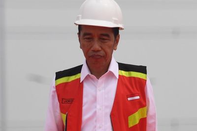 Proyek Kilang Minyak Mandek, Jokowi Minta KPK Turun Tangan