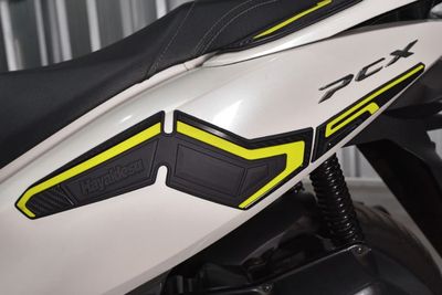 Jauhkan Motor PCX dari Lecet dengan Body Protector Ini