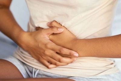 Perut Mulas di Pagi Hari? 4 Makanan dan Minuman Ini Penyebabnya