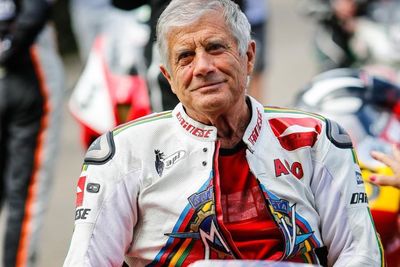 Legenda MotoGP: Yamaha Harus Move On dari Valentino Rossi