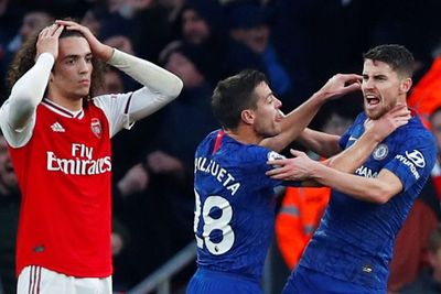 FOTO: Arsenal Dipermalukan Chelsea di Kandang Sendiri