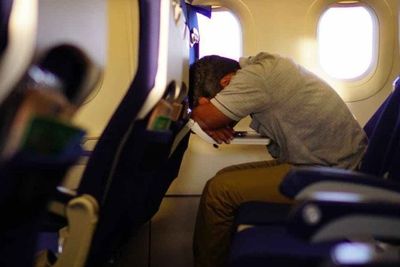 5 Cara Mudah Atasi Jet Lag Lebih Cepat