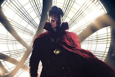Sam Raimi Menggoda Bagaimana Multiverse Of Madness Akan Mengubah Doctor Strange