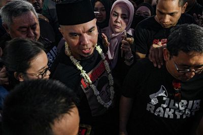Liput Kebebasan Ahmad Dhani, Jari Jurnalis Putus