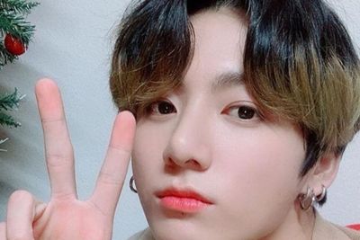Jungkook BTS Dinobatkan Pria Tertampan