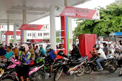 Catat! Harga BBM Turun