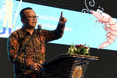 Menteri Edhy Berhasil Tangkap 3 Kapal Ikan Vietnam di Laut Natuna