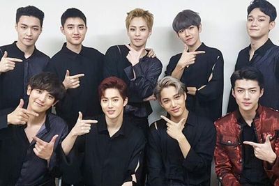 Setia, Fans Tak Rela Ada EXO yang Lain