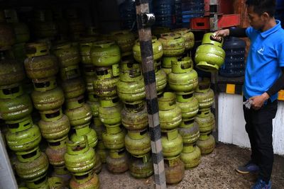 Pemerintah Umumkan Kenaikan Harga Gas Elpiji, Pengamat: Terburu-buru
