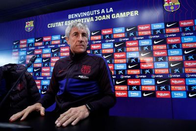 Quique Setien Tak Ingin Barcelona Hanya Sekadar Menang