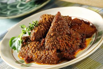 Hobi Makan Jeroan? Masalah Kesehatan Ini akan Mengintaimu