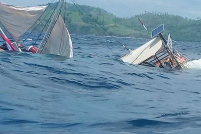 Ini Penyebab Kapal Rombongan Wartawan Istana Terbalik di Labuan Bajo