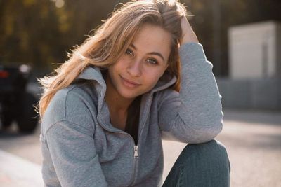 Fakta Menarik Pembalap Wanita Si Penolak Ferrari, Sophia Floersch