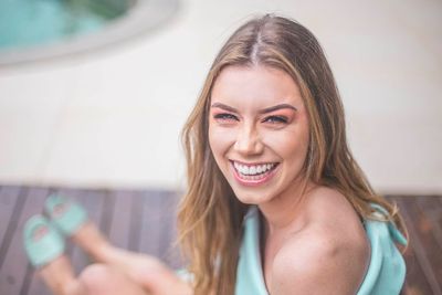 10 Ciri Kamu Otrovert, Kepribadian di Tengah Introvert dan Ekstrovert
