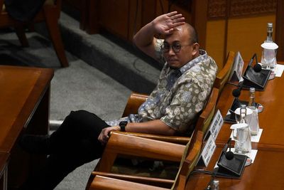 Gerebek PSK Online, Andre Rosiade Offside?
