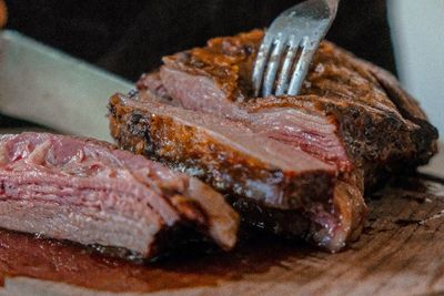 Studi: Konsumsi Daging Merah Beresiko Mengganggu Kesehatan