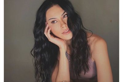 Jadi Vegan, Ini Menu Pilihan Sophia Latjuba Waktu Makan di Warteg