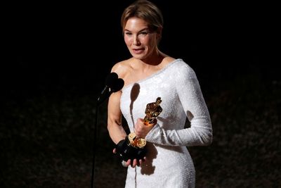 FOTO: Wajah Sumringah Para Pemenang Oscar 2020