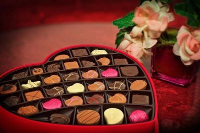  4 Kado Valentine untuk Pasangan Persembahan Blibli Tahun Ini