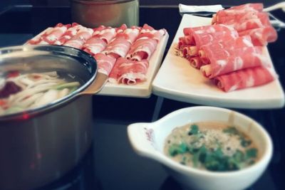 Ikut Terinfeksi Virus Korona, Restoran Hotpot di Tiongkok Tutup