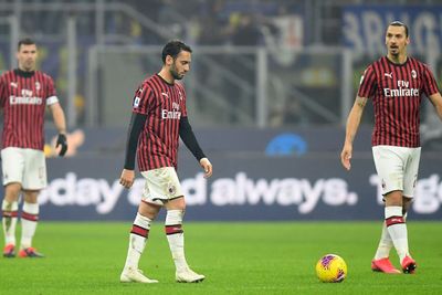 Musim Belum Berakhir, AC Milan Sudah Punya Calon Pelatih Baru