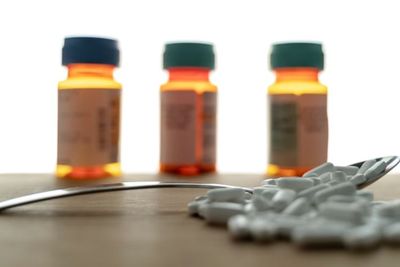 Obat yang Digunakan Lucinta Luna Bisa Sebabkan Perubahan Mood Parah