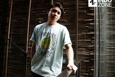 Single Perdana Rheno Poetiray Mengincarmu , Maknanya Bikin Baper!